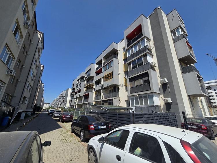 Apartament cu 2 camere decomandat, mobilat în Sud