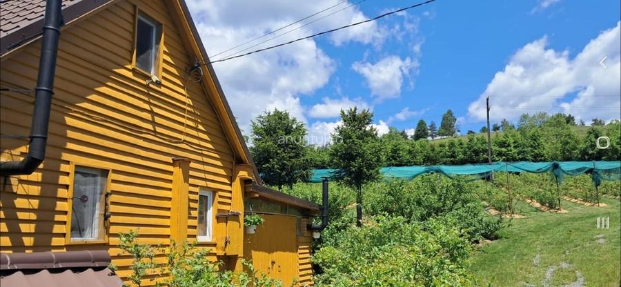 Casă cu 2 camere cu Teren 420 Mp în Central