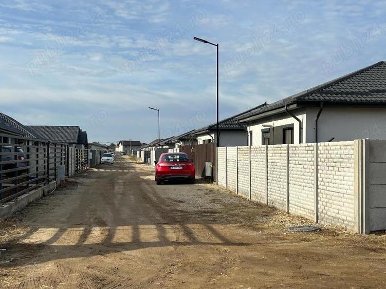 Teren de 5840 mp, în Clinceni