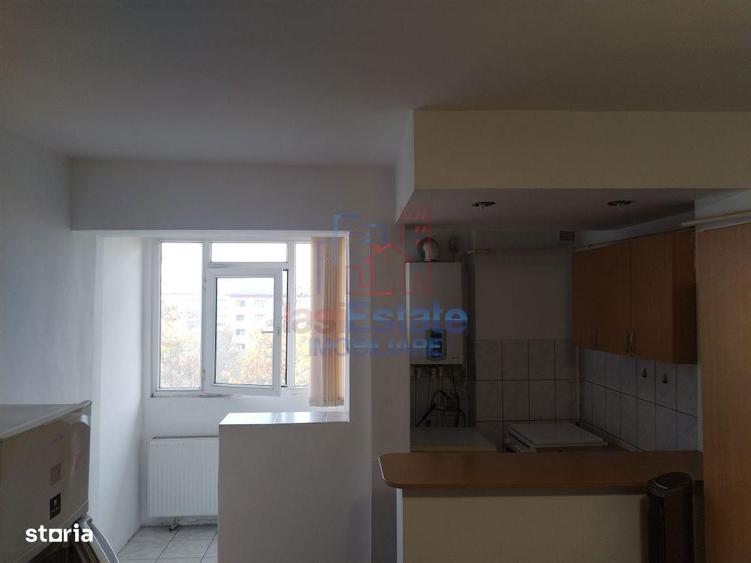 Garsoniera etaj 4 cu pod zona Tudor Vladimirescu - 4