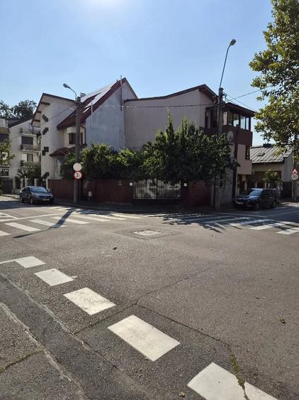 Casă cu Teren 139 Mp în Domenii