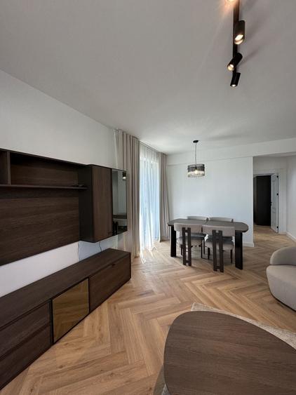 Apartament cu 3 camere în Pipera