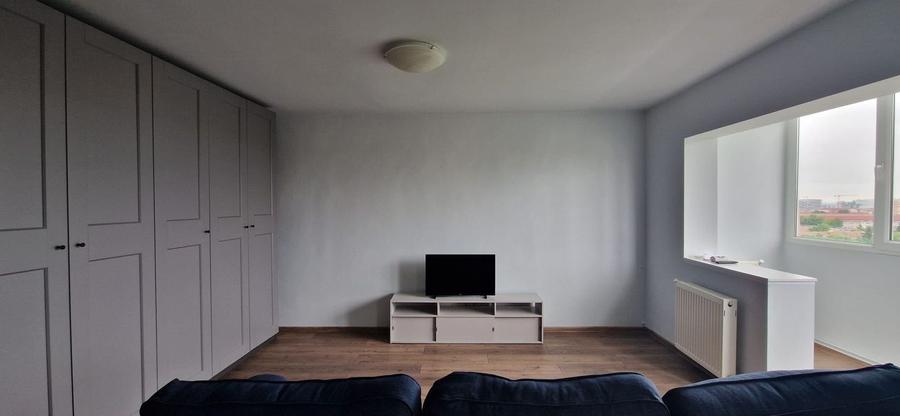 Apartament cu 2 camere semidecomandat, mobilat în Circumvalațiunii