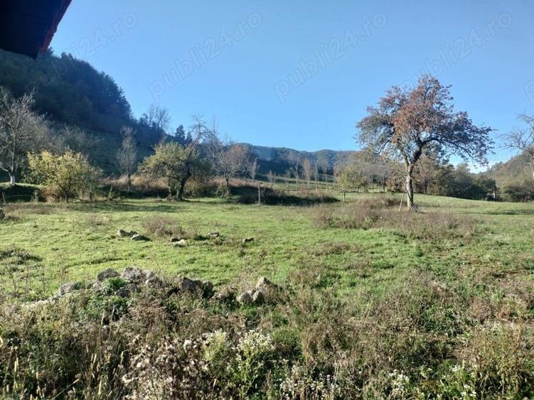 Teren de 2286 mp, în Vața de Sus