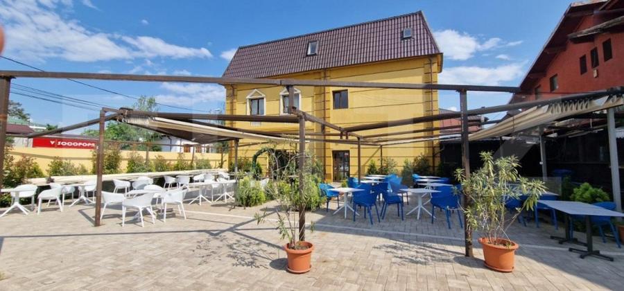 Casă cu 5 camere cu Teren 1500 Mp în Central