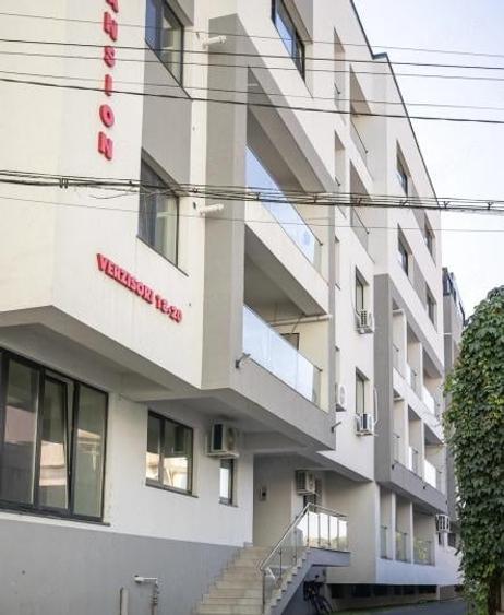 Garsonieră decomandată, mobilată în Timpuri Noi