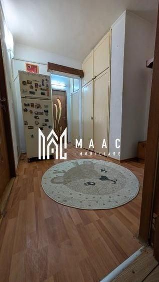 Apartament cu 2 camere decomandat în Ostroveni