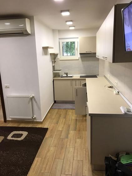 Apartament cu 2 camere decomandat în Gara de Nord