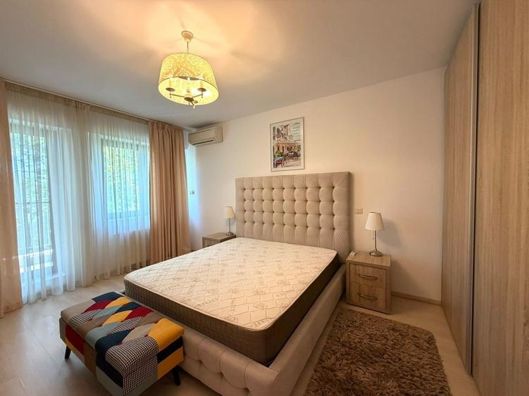 Apartament cu 3 camere, mobilat în Iancu Nicolae