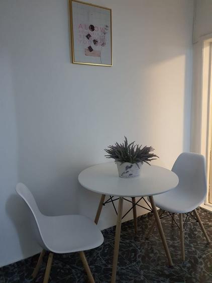 Apartament cu 2 camere nedecomandat, mobilat în Spitalul Județean