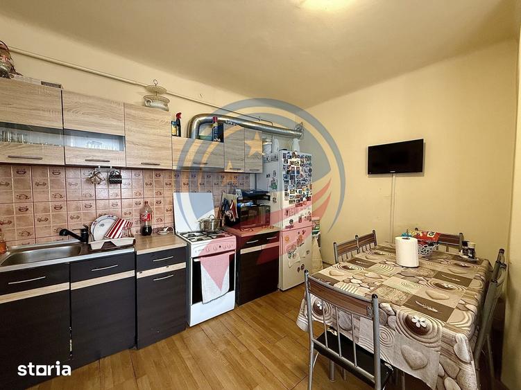 Apartament cu 2 camere semidecomandat în Central