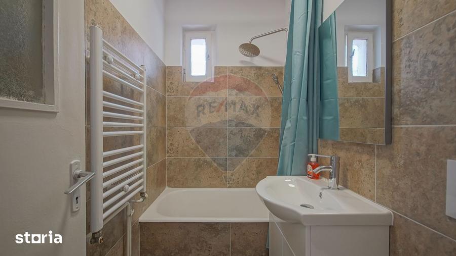 Apartament cu 2 camere semidecomandat în Griviței
