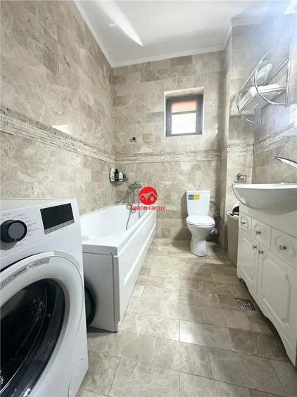 Spațiu comercial, de 463 mp, în Mamaia