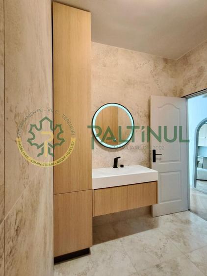 Apartament cu 3 camere decomandat, mobilat în Turnișor