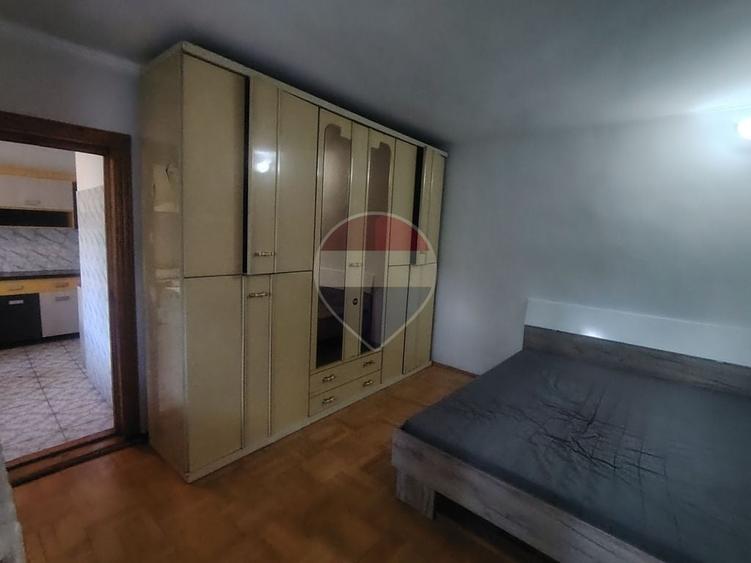 Apartament cu 2 camere decomandat în Sud