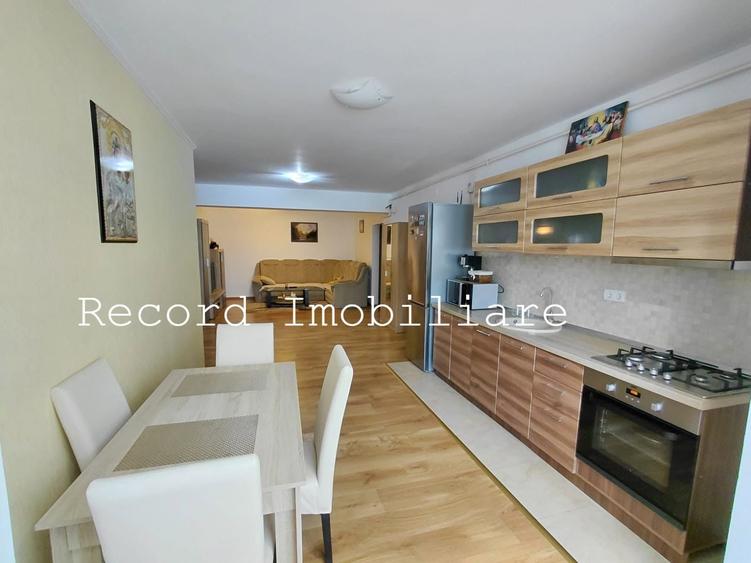 Apartament 2 camere suprafata generoasa 67 mp, Floresti str.Florilor central - 10
