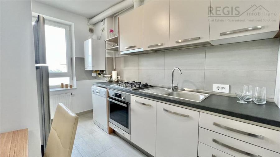 Apartament cu 2 camere decomandat în Avantgarden