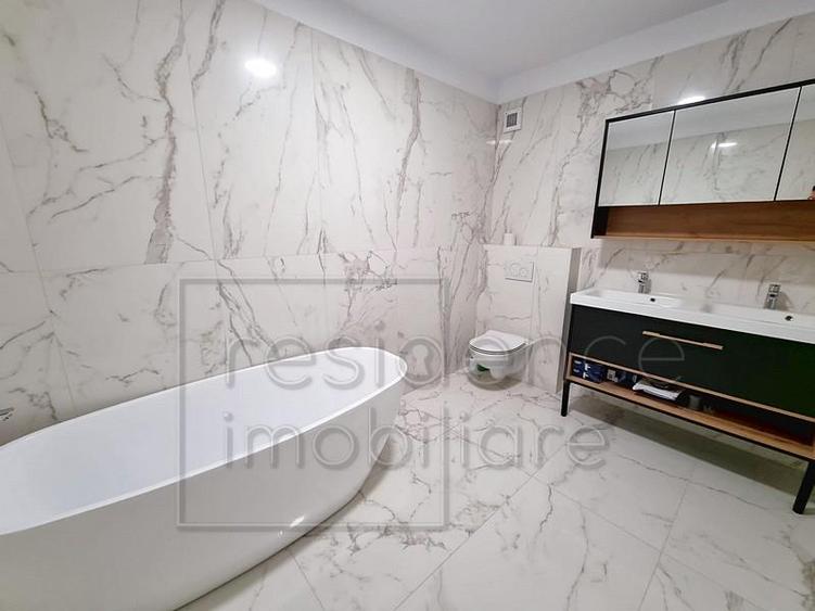 Apartament cu 4 camere semidecomandat, mobilat în Zorilor