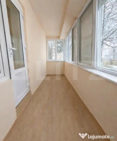 Apartament cu 3 camere decomandat în Sângeorgiu de Mureș