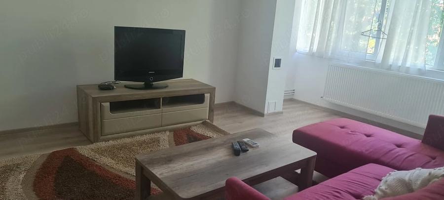 Apartament cu 2 camere semidecomandat în Podgoria