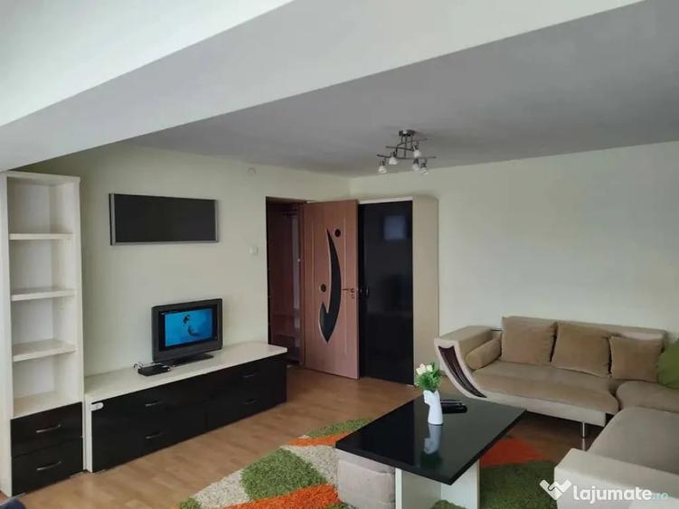 Apartament cu 2 camere decomandat în George Enescu