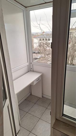 Apartament cu 2 camere semidecomandat în Valea Rosie