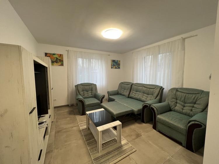 Duplex cu 5 camere cu Canalizare în Poștei - Bucov