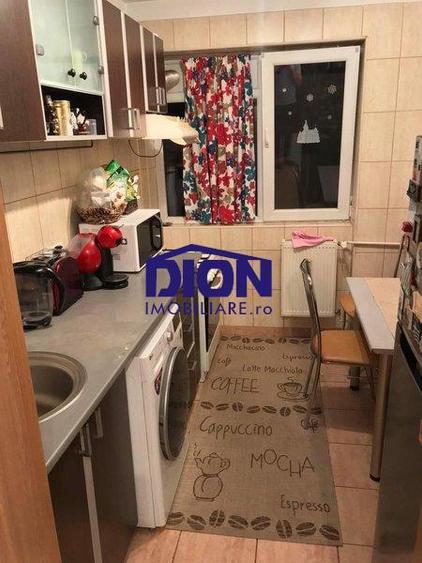 Apartament cu 2 camere semidecomandat, mobilat în Timișoara