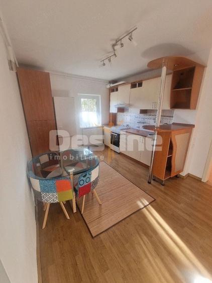 Apartament cu 2 camere semidecomandat în Olimpia-Stadion