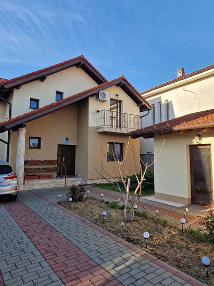 Casă cu 3 camere cu Teren 540 Mp în Bujac