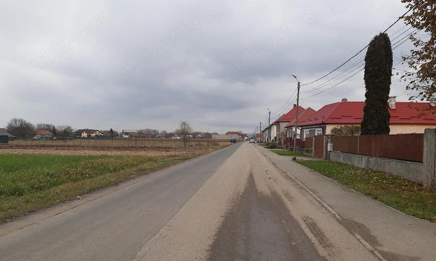 Teren de 5000 mp, în Lunca Calnicului