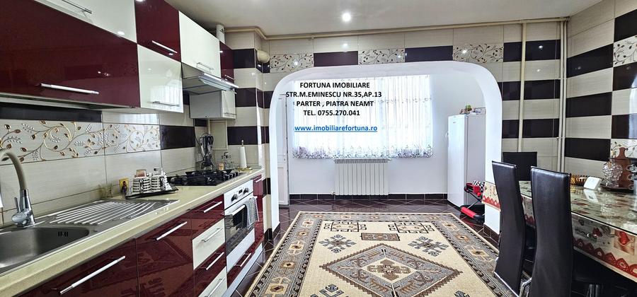 Apartament 3 camere decomandate, cu boxa si loc de parcare, zona 1 Mai - 15