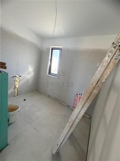 Duplex cu 4 camere cu Canalizare în Moșnița Veche