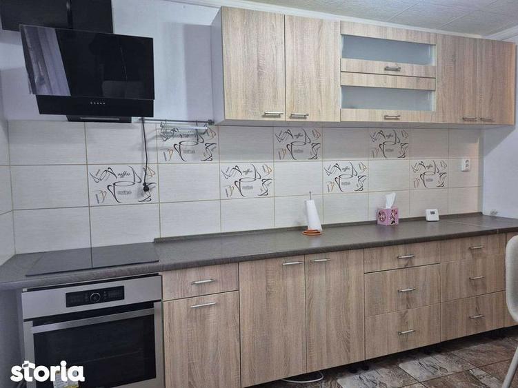 Apartament cu 2 camere decomandat în Steaua