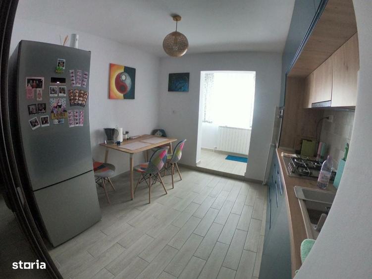Apartament cu 2 camere decomandat în Exterior Vest