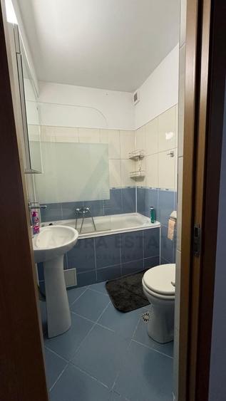 Apartament 3 camere cu două parcări și două balcoane  Șelimbăr - 8