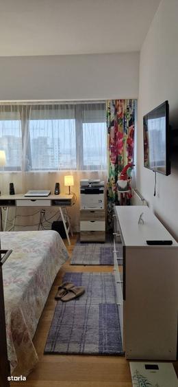 Apartament cu 3 camere în Vest