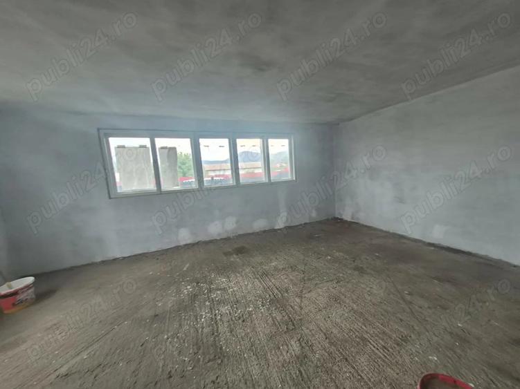Spațiu comercial, de 266 mp, în Ciritei