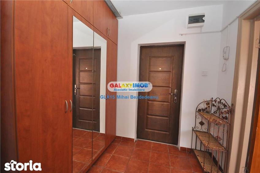 Apartament cu 2 camere semidecomandat, mobilat în Crângași