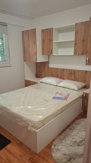 Apartament cu 2 camere decomandat, mobilat în Tei