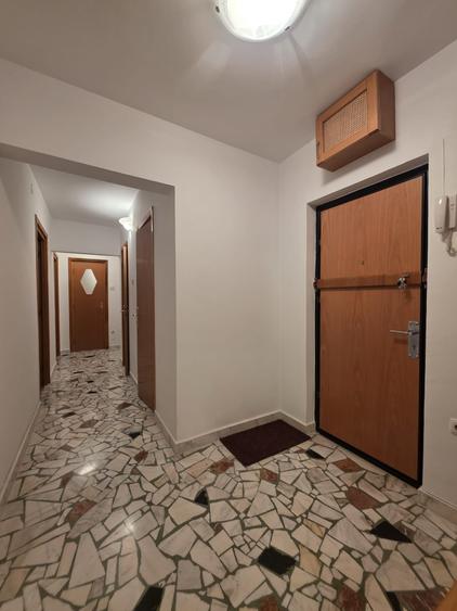 Drumul Taberei, 3 camere, decomandat, 2 min parc, 5 min metrou, etaj 1 - 15