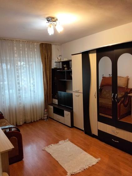 Garsonieră decomandată în Găvana