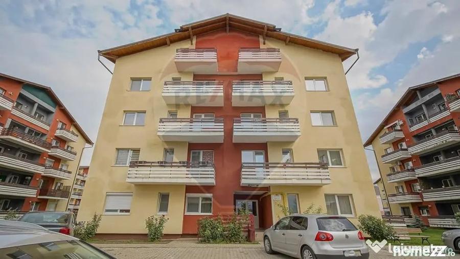 Apartament cu 2 camere semidecomandat în Sânpetru