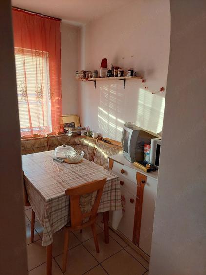 Apartament cu 2 camere nedecomandat în Central