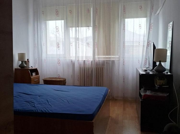 Apartament cu 2 camere semidecomandat în Gara de Nord