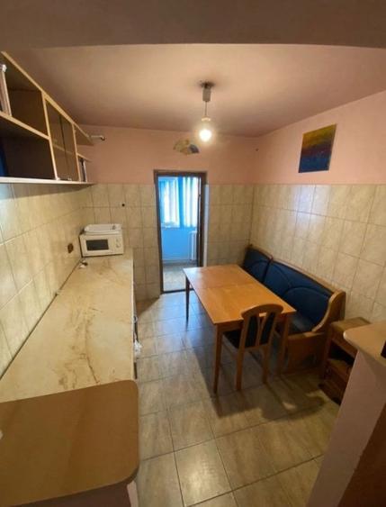 Apartament cu 2 camere decomandat, mobilat în Zimbru