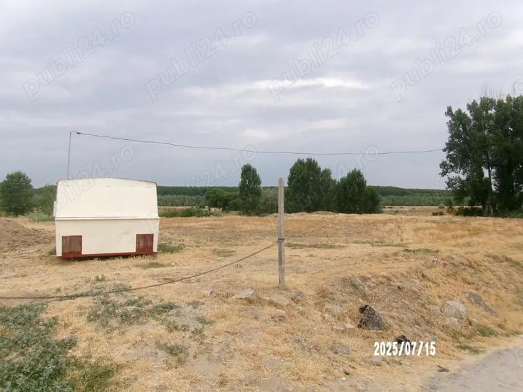 Teren de 1010 mp, în Măcin