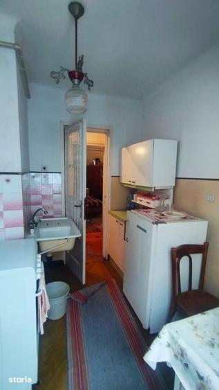 Apartament cu 2 camere decomandat în Moroieni