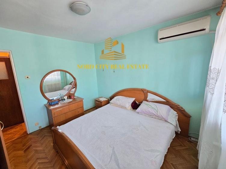 Apartament cu 3 camere semidecomandat în Bucur Obor