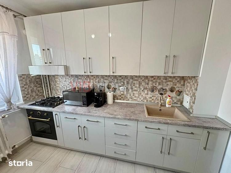 Apartament cu 3 camere decomandat în Militari